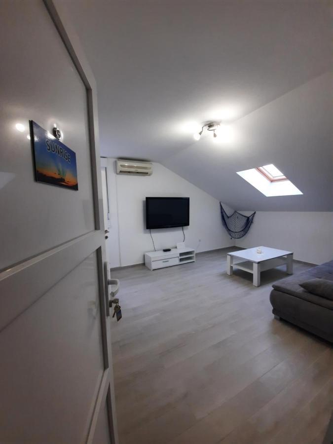 Apartments Luna Задар Екстер'єр фото